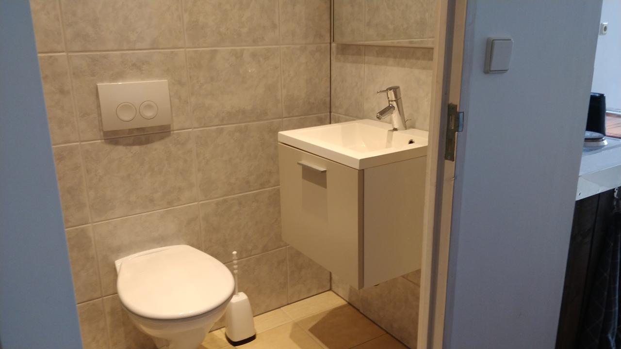 Op De Burg Bed & Breakfast Венло Екстериор снимка