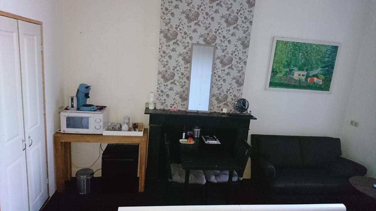 Op De Burg Bed & Breakfast Венло Екстериор снимка